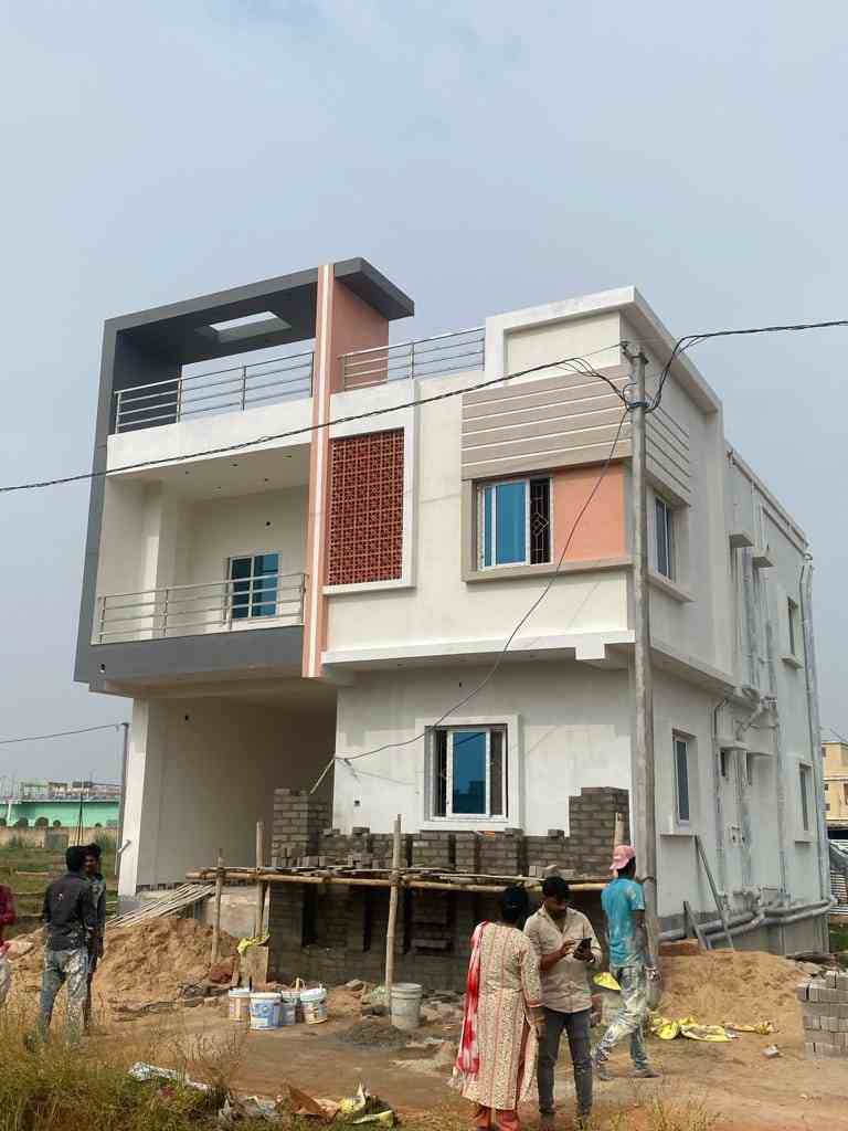 KE&E construction gallery image
