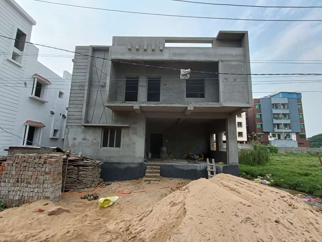 KE&E construction service image